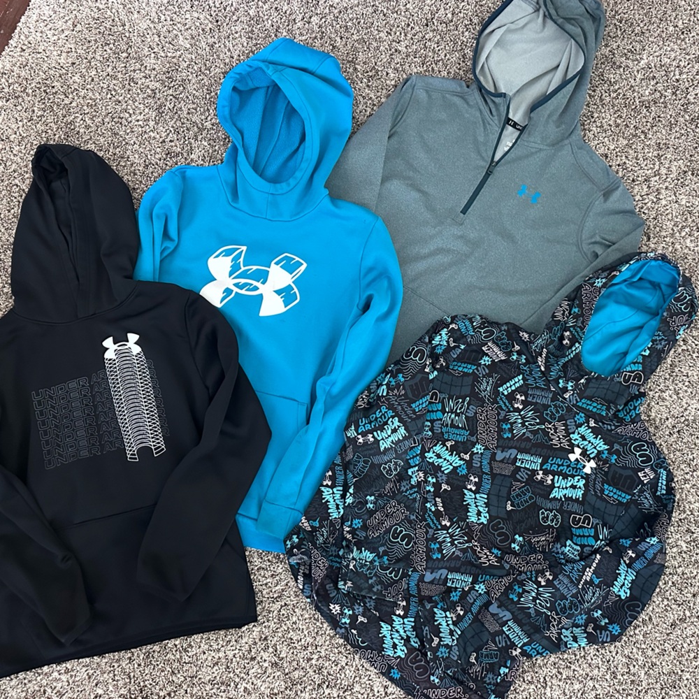 Under Armour Graphic Hoodie - Black and Blue